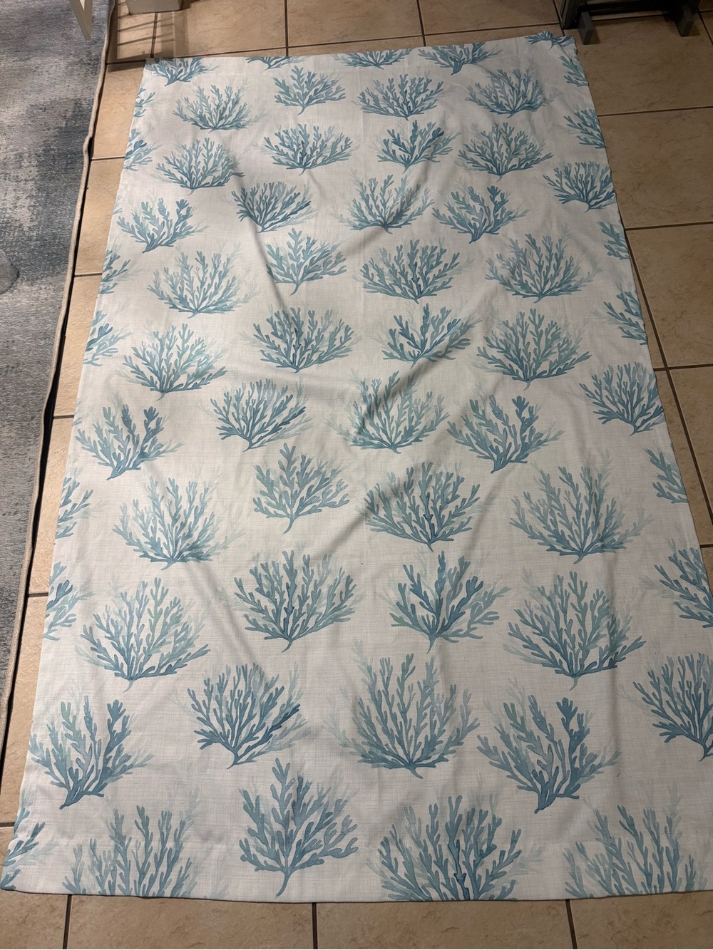 Coastal Coral Reef Print Curtain - Blue on White 50” x 76”